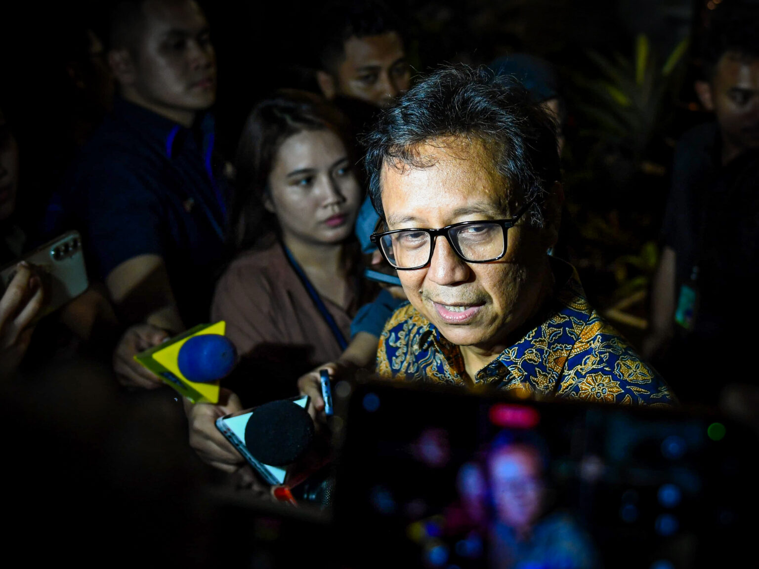 Satu Tahun Prabowo-Gibran: Menakar Janji Kesehatan di Tengah Capaian dan Tantangan