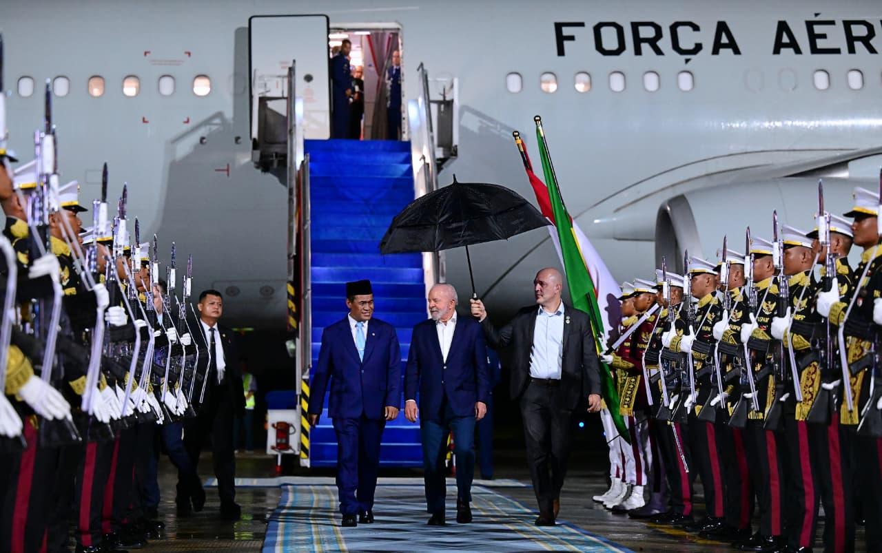 Kunjungan Balasan ke Indonesia, Presiden Brasil Lula da Silva Tiba di Jakarta